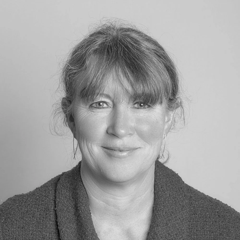 Leonie Dixon